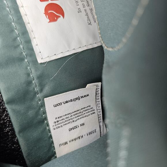 Fjallraven Kanken Mini Backpack Green 23661 Vinylon F Small Daypack Bag Canvas - Picture 5 of 9